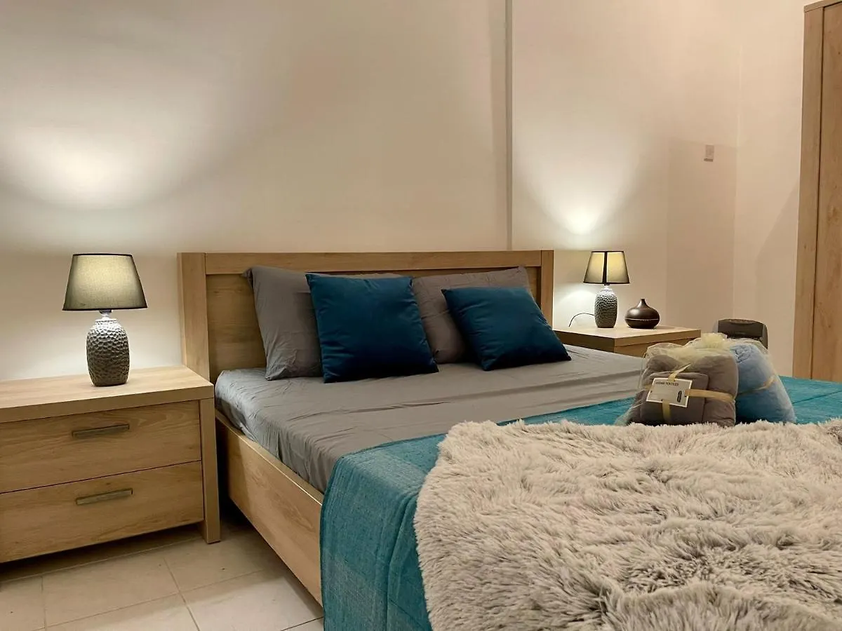 Balesa Property - Modern Duplex House In Central Sliema Apartment